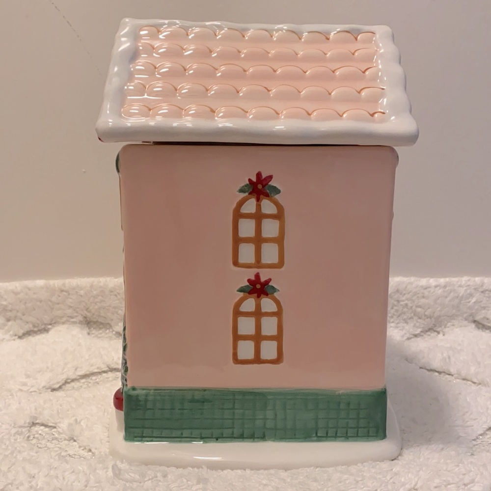 Christmas BAKERY Pink Gingerbread Cookie Jar - Picture 6 of 7